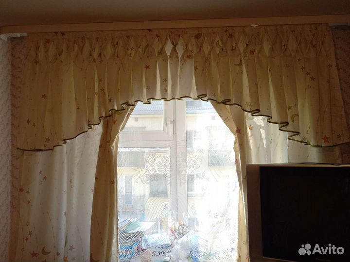 Шторы с ламбрекеном
