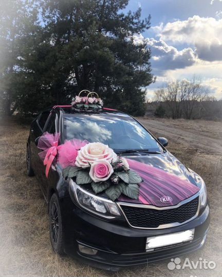 Свадебные украшения на авто Цветок