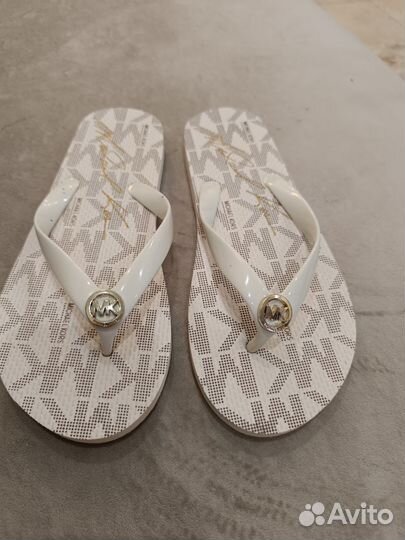 Сланцы шлепанцы Michael Kors 9M