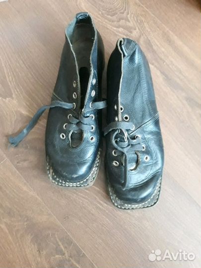 Ботинки для лыж