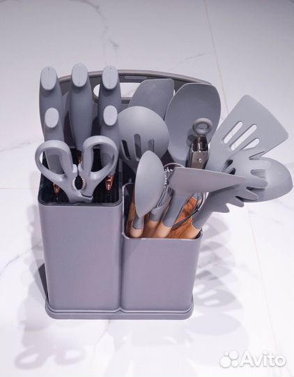 Набор кухонных принадлежностей