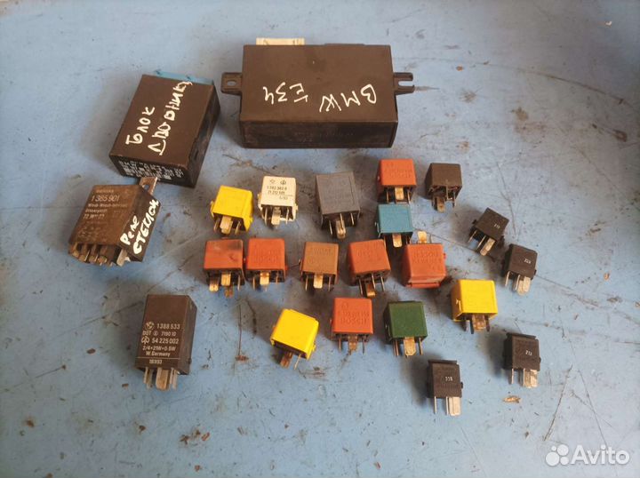 Реле на BMW e34 универсал в ассортименте