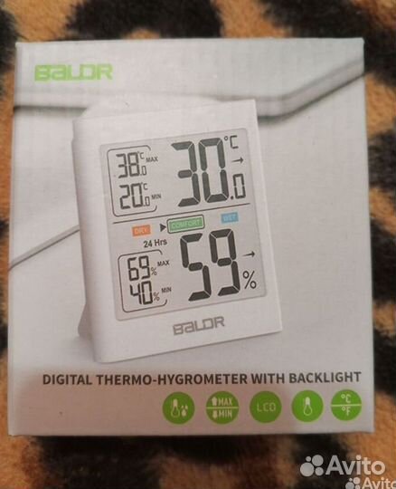 Барометр метеостанция