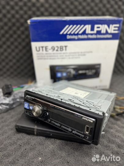 Магнитофон Alpine 92bt
