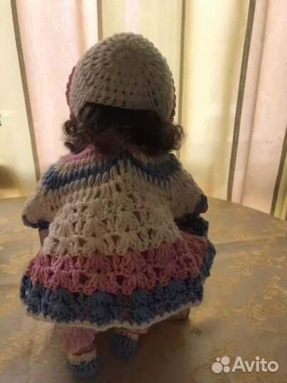 Кукла фарфоровая коллекционная