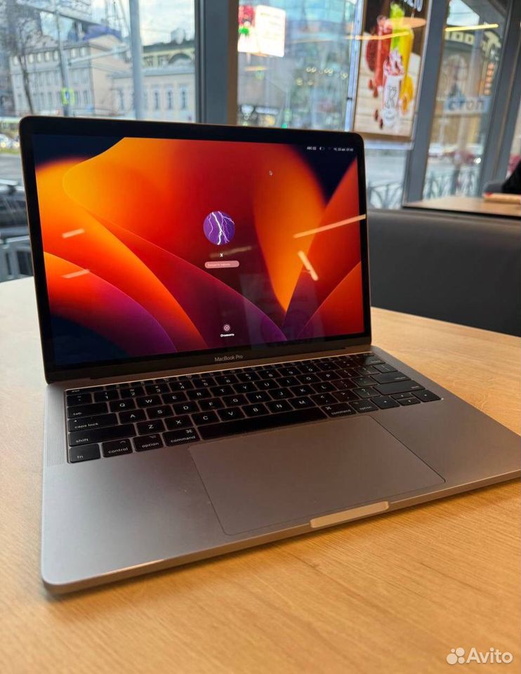 Apple macbook pro 13 2017