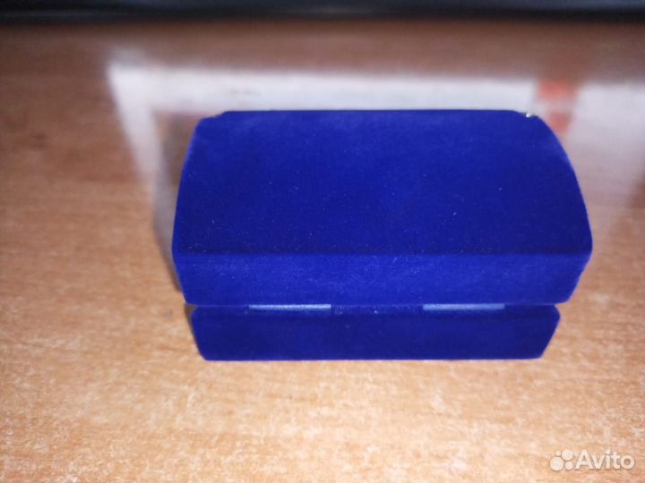 Бархатная свадебная шкатулка для колец