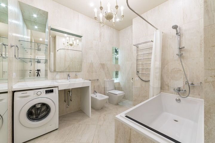 3-к. квартира, 110 м², 7/30 эт.