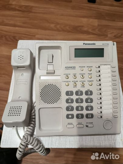 Системный телефон Panasonic kx-t7735RU
