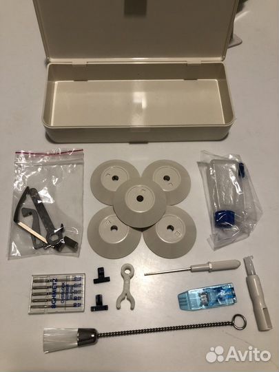 Коверлок janome 1200D Professional