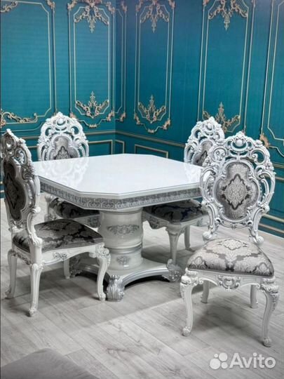 Стол в гостиную \ оплата при получении