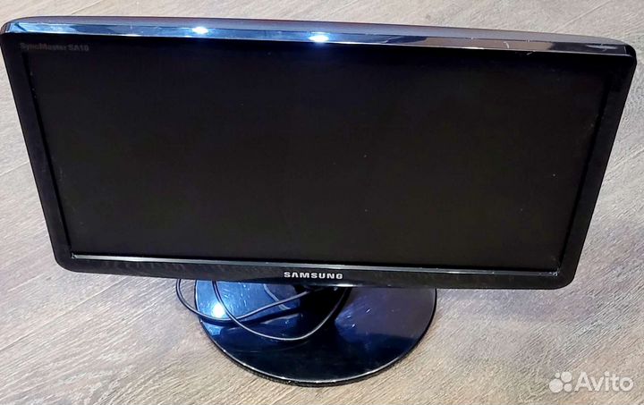 Монитор samsung S19A10N