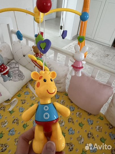 Мобиль на кроватку музыкальный