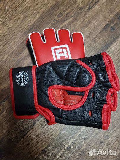 Перчатки для мма