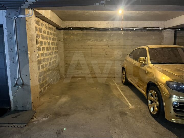 Машиноместо, 15 м²