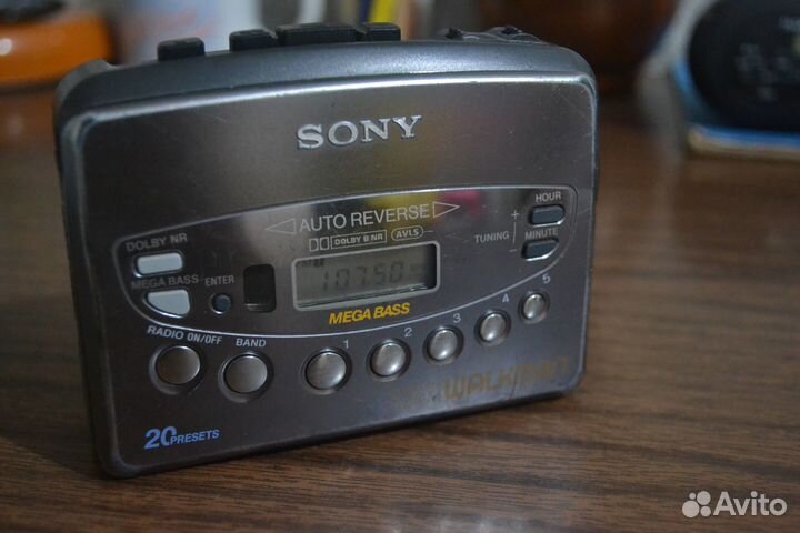 Аудиоплееры кассетные Akaiwa,SonyWalkman,Aiwa