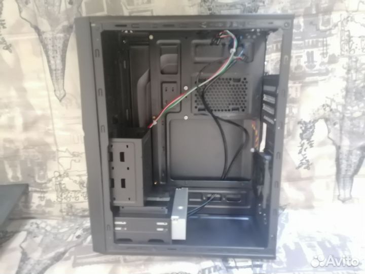 Zalman ZM-T4