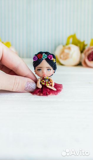 Миниатюрная кукла Фрида, портретная кукла на заказ