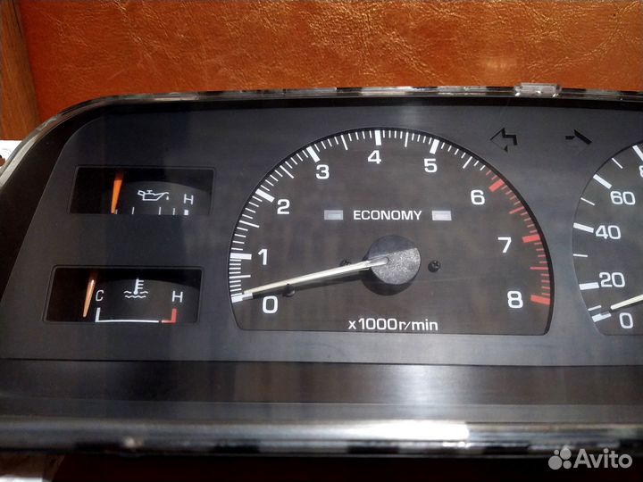 Щиток приборов Toyota Surf 4Runner