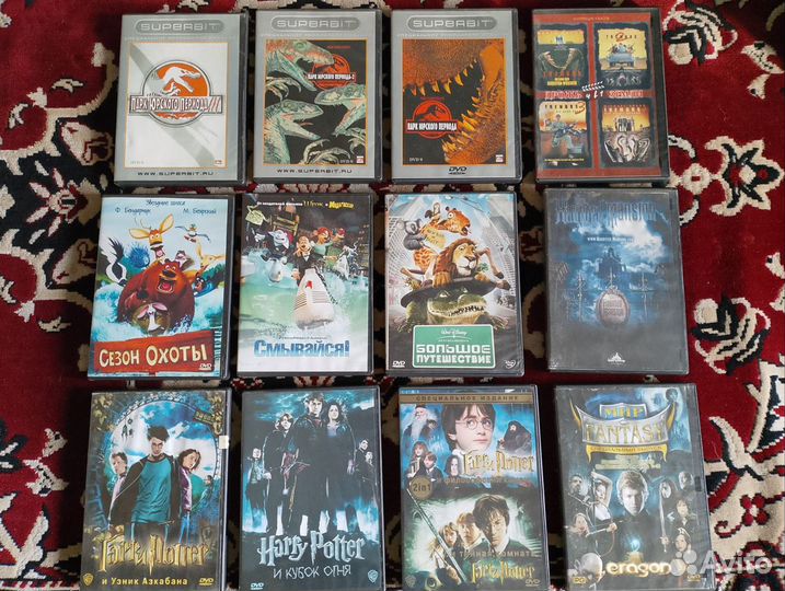 Dvd диски с фильмами и мультфильмами пакетом