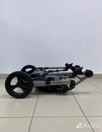 Коляска 2 в 1 luxmom