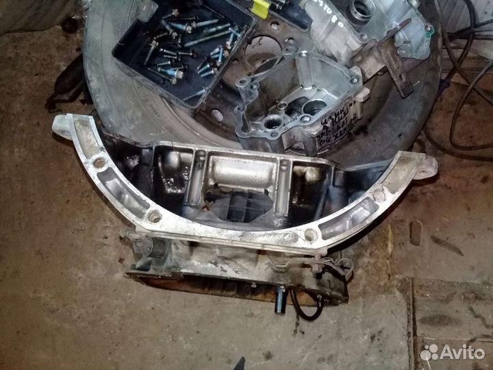 Верхняя часть масленого поддона 2.4 Mercedes W202