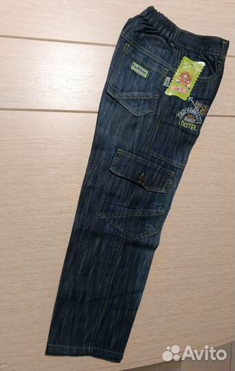 Джинсы широкие, на мальчика