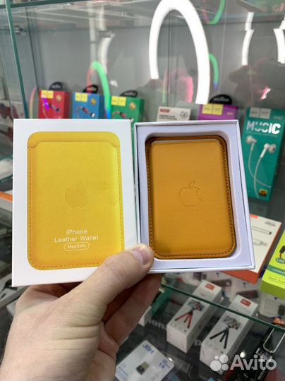 Магнитный чехол под карту на айфон