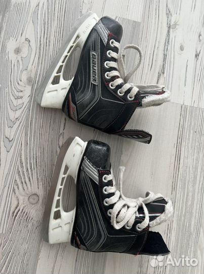 Хоккейные коньки bauer детские 28 размера