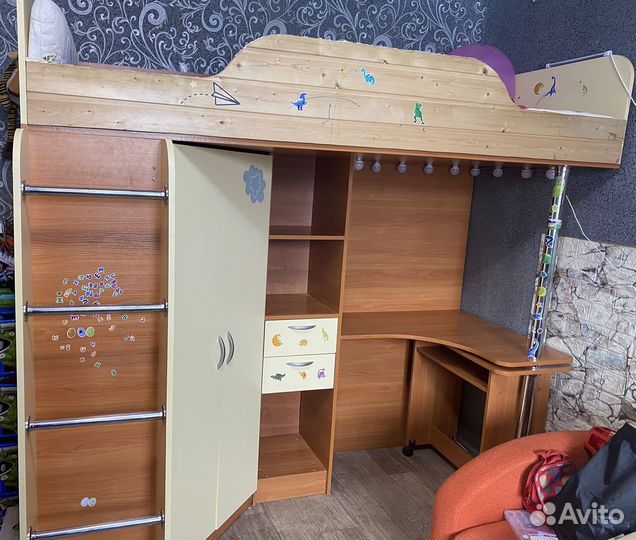 Кровать чердак