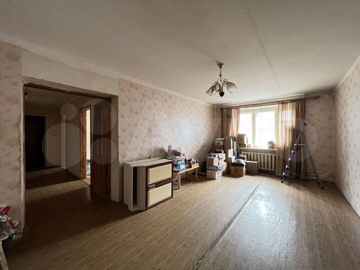 2-к. квартира, 65 м², 1/5 эт.