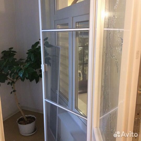 Москитная сетка на двери