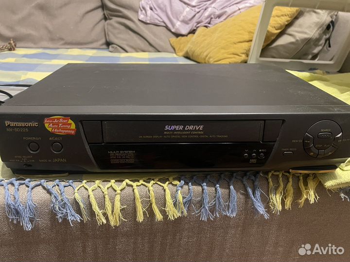 Видеомагнитофон panasonic