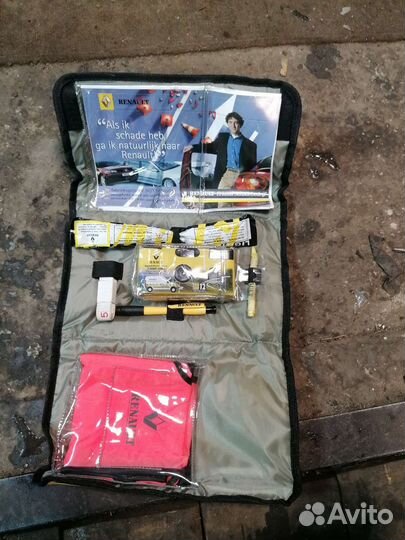 Оригинальный аварийный набор меган 2 /сценик 2