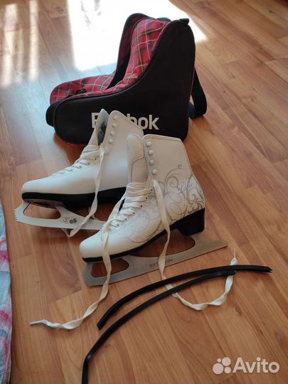 Женские коньки 37-38 размер