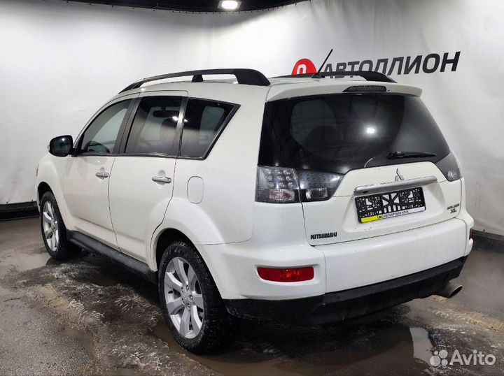 Mitsubishi Outlander 2.4 CVT, 2011, 183 000 км