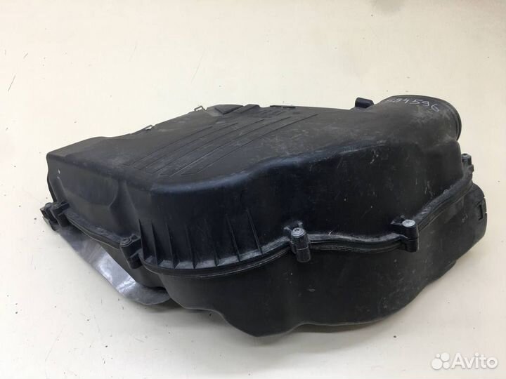 Корпус воздушного фильтра BMW 7-Series F01,F02 2008-2015