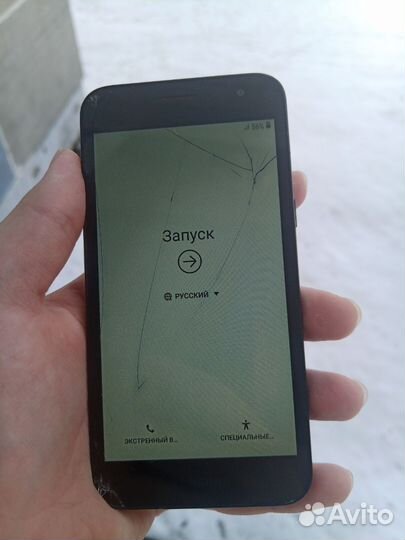 Samsung Galaxy J2 (2017), 8 ГБ