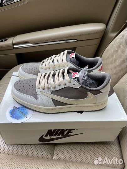 Nike Air Jordan 1 low Travis Scott Reverse Mocha