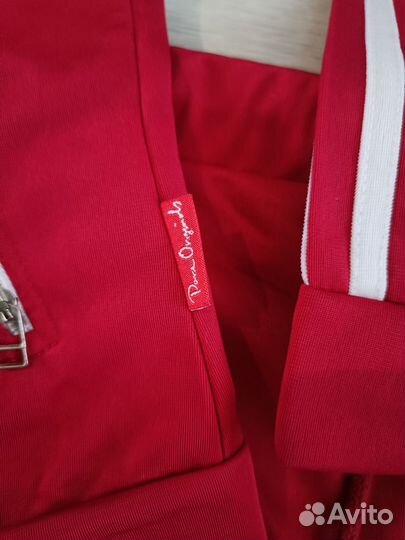 Спортивный костюм женский