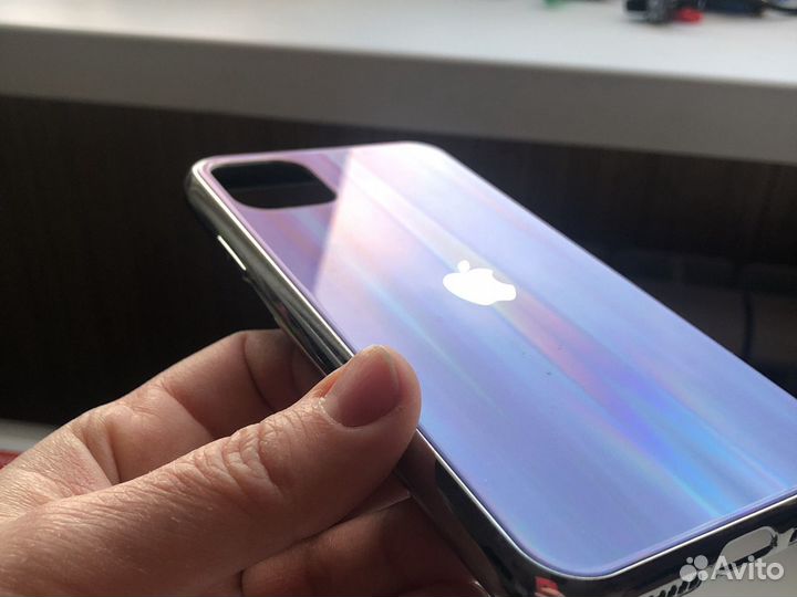 Чехол на iPhone 11 и на 8 iPhone