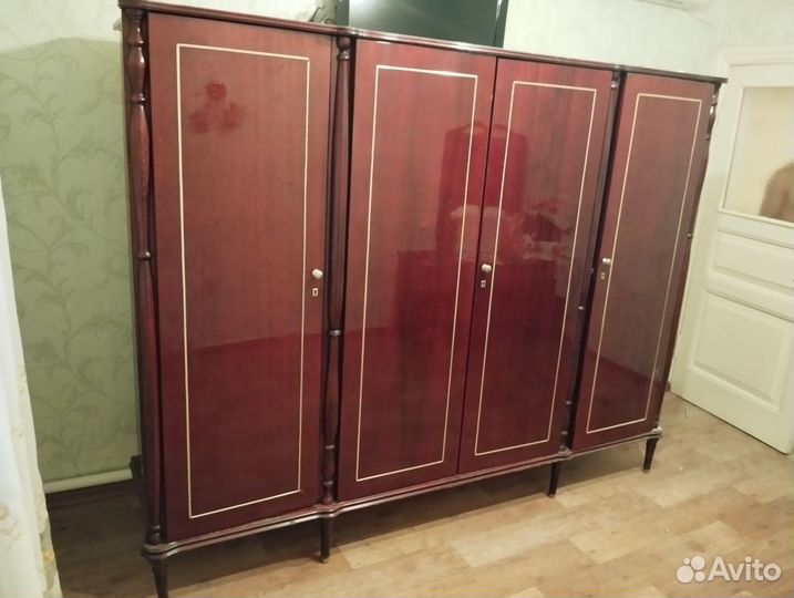 Спальный гарнитур бу