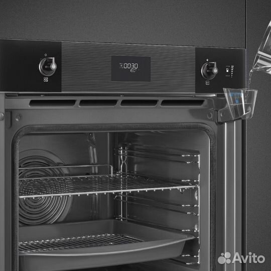 Духовой шкаф с пиролизом и паром Smeg SOP6101S2B3