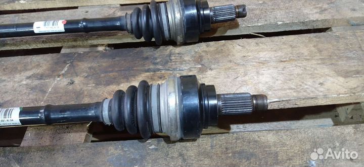 Задние привода левый и правый от BMW F30