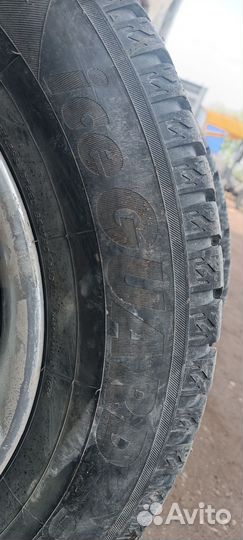 Yokohama Ice Guard IG55 215/65 R16 T