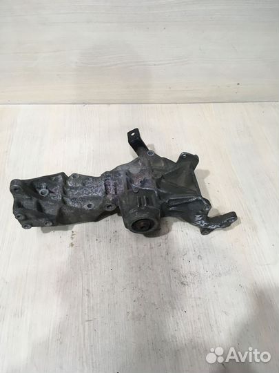 Кронштейн генератора Ауди А4 Б5 1.8 ADR 058145523E