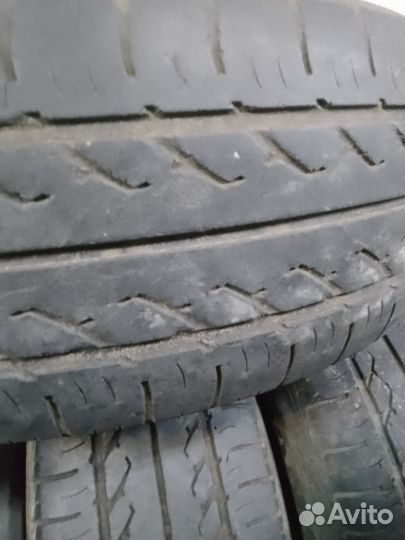 Hankook Optimo K406 215/65 R16