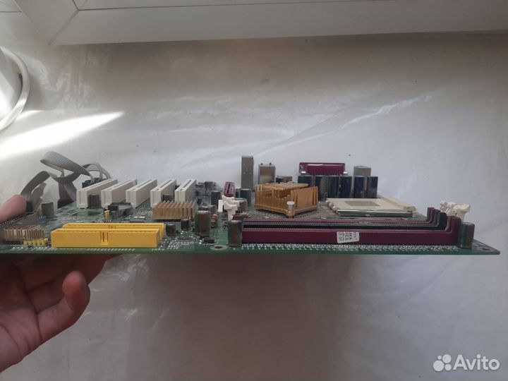 Материнская плата