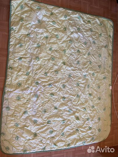 Продам 2 курпешки и одеяло