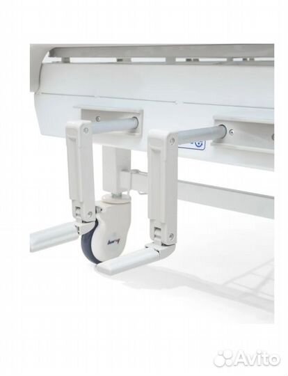 Медицинская кровать для лежачих больных